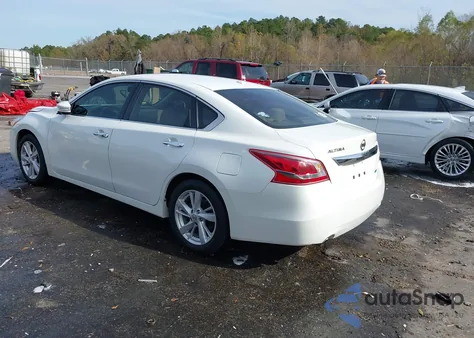 2013 Nissan Altima 2.5 Sv z USA, uszkodzony, nr VIN 1N4AL3AP1DC110140